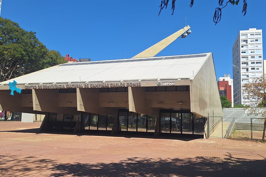Centro de Convivência Cultural, na Praça Imprensa Fluminense, no Cambuí